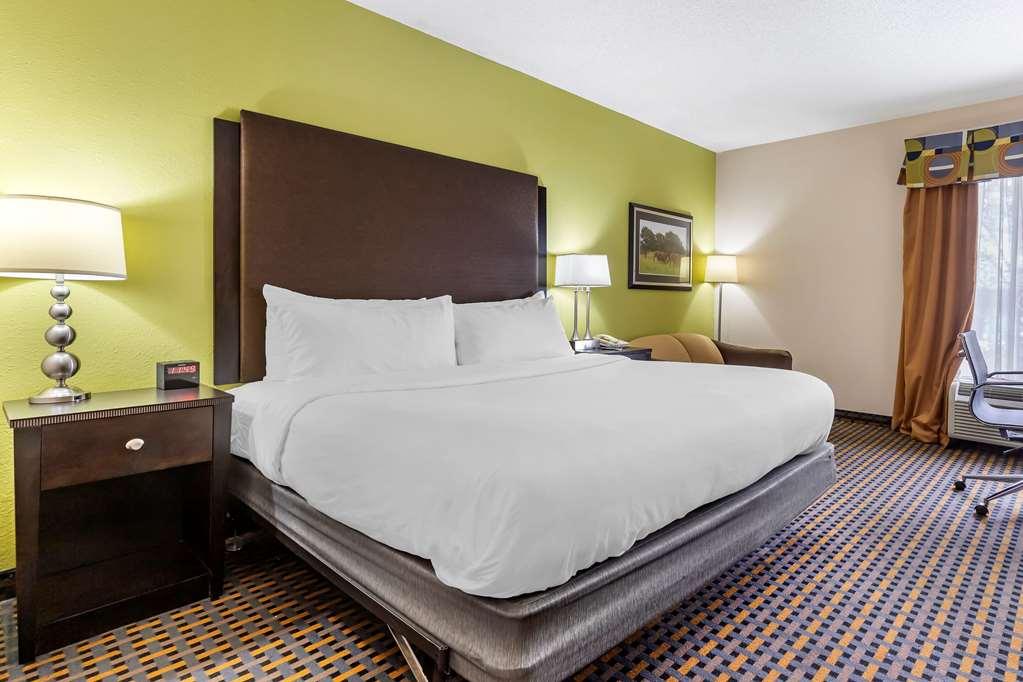 Comfort Inn & Suites Asheboro East Room photo