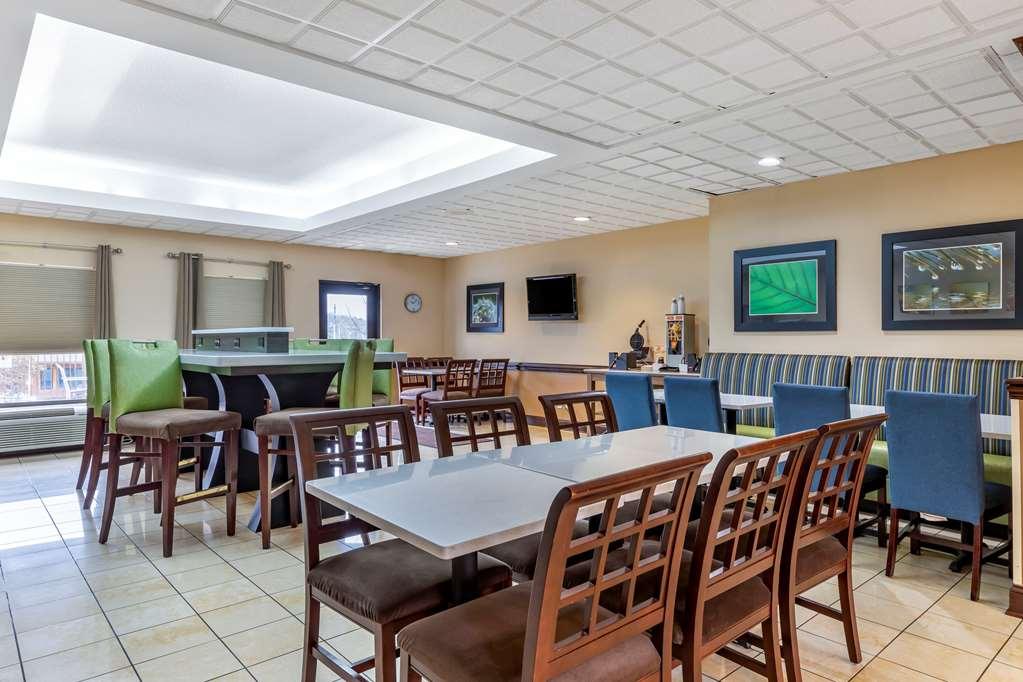 Comfort Inn & Suites Asheboro East Restaurant photo